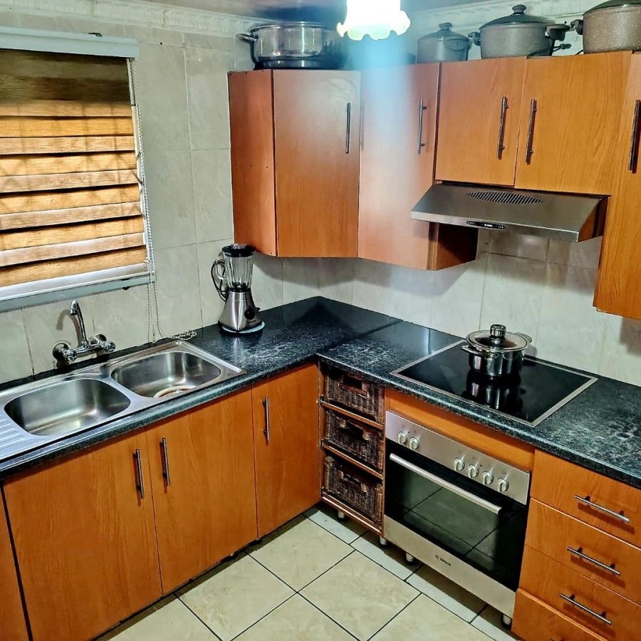 4 Bedroom Property for Sale in Mdantsane Nu 10 Eastern Cape